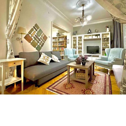 Esin home