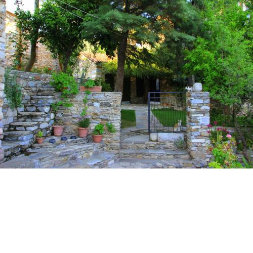 Eski Doganbey Houses
