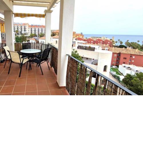 Espacioso apartamento 2 dormitorios Torrequebrada