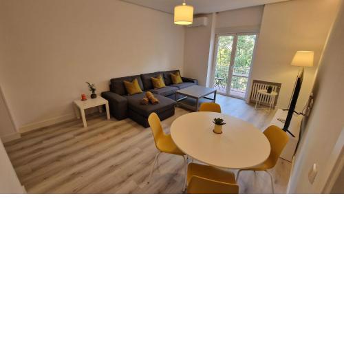 Espectacular apartamento en Cuzco / Alberto Alcocer