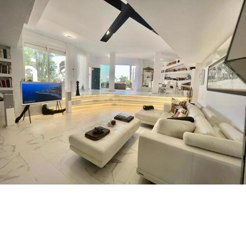 ESPECTACULAR Hogar en la playa MARBELLA