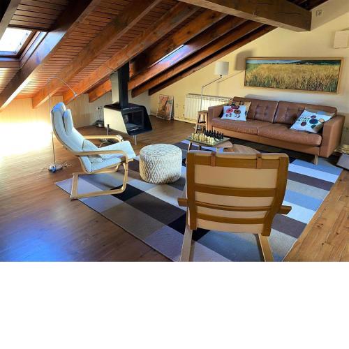 Espléndida casa en el centro de Llivia con piscina