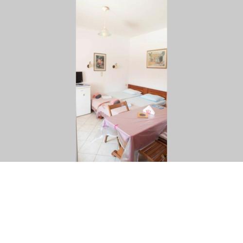 Esthir s guest house- sea view
