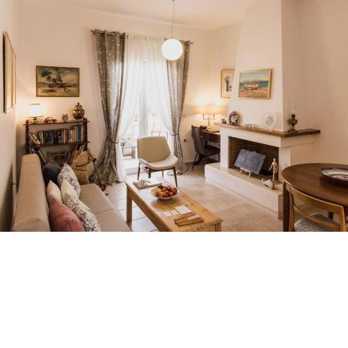 Estia House Cozy-Comfortable Apartment