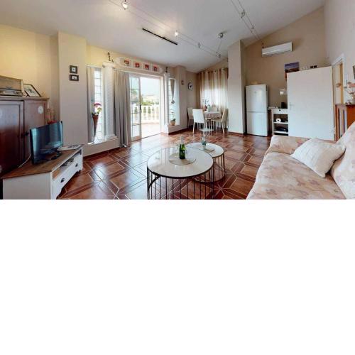 Estudio en la playa con zona de spa