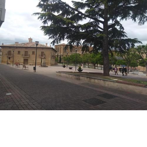 Estudio en la Plaza de Casalarreina