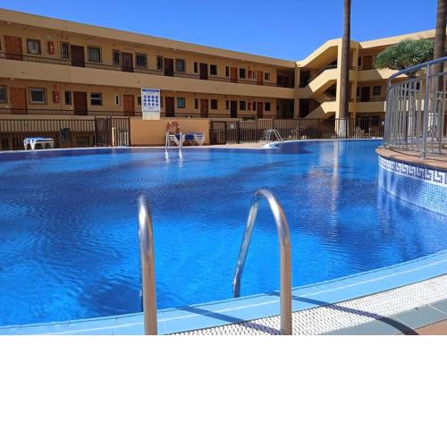 Estudio en Torres del Sol en lado del mar