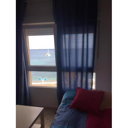 Estudio frente al mar
