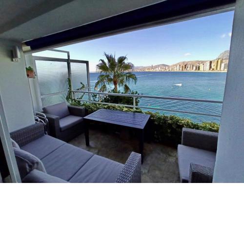 Estudio primera linea con acceso privado al mar