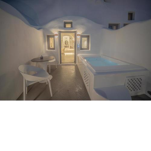 Eternity Suites Santorini