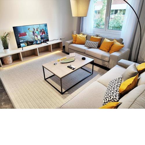 Etolou B5 - by Verde Apartments