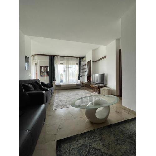 Eur Centro lux apartment con camino