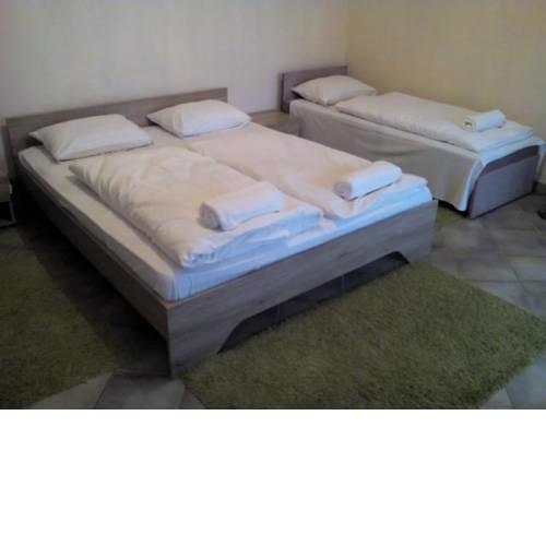 Éva Apartman
