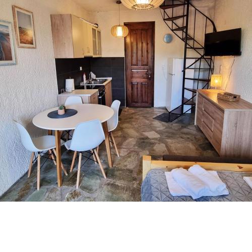Evan's Suite