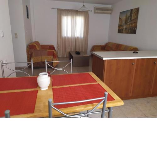 EVDOKIA SAMOS HOME