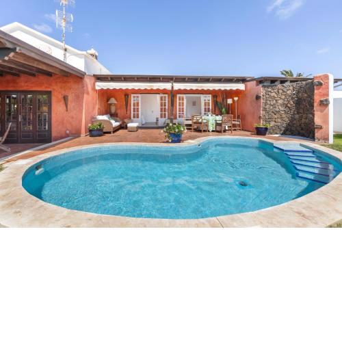 Evergreen Villa