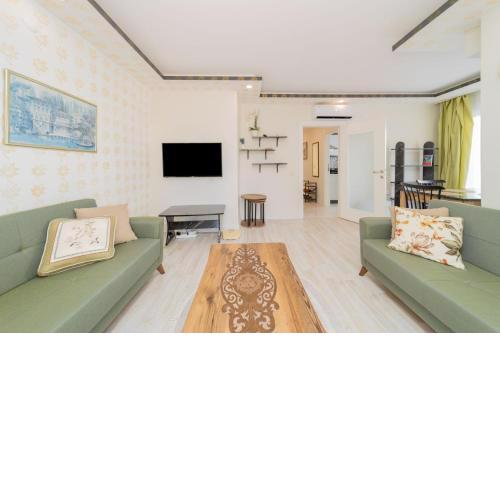 Excellent Flat Close to Kaleici in Muratpasa