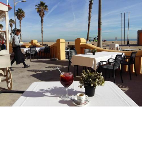 Exclusive 3 Bedroom Beach Apartment