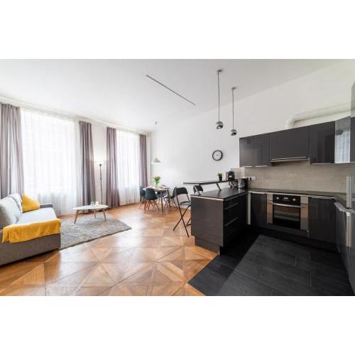 Exclusive apartment near Kafka's head