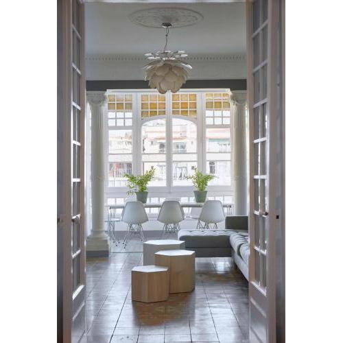 Exclusive Luxe Design - Large Tranquil Penthouse