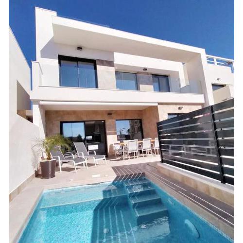 Exclusive modern Villa with private pool
