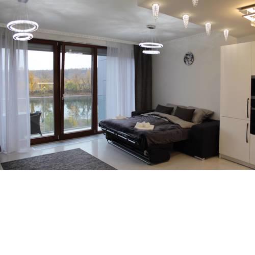 Exclusive new flat in center with nice view