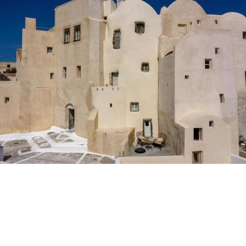 Exi Castle Suites