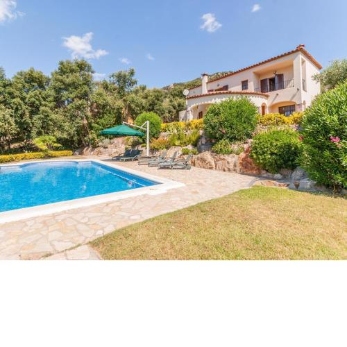 Exotic Villa in Calonge with Swimming Pool