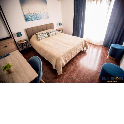 Explore Greece from Lovely City Centre Apartment