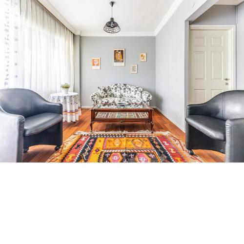 Exquisite Flat Near Marmaray and Coast in Kartal