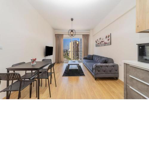 Exquisite Flat with Shared Pool in Kepez
