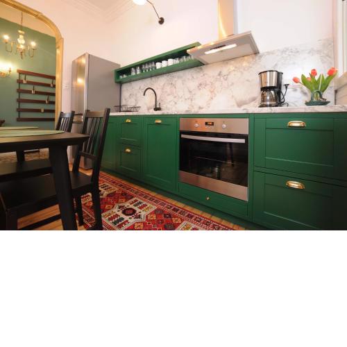 F & B Collection - Lux & Artdeco