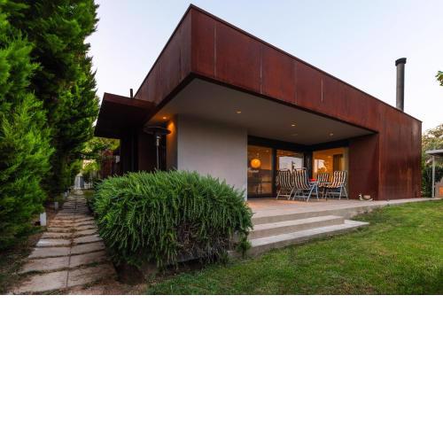 F & B Villa Collection - Iron Eco - Mihaniona