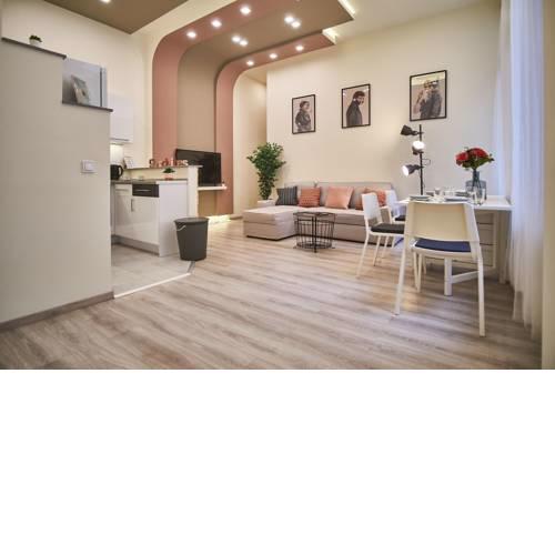 F4 Design Apartment- Budapest