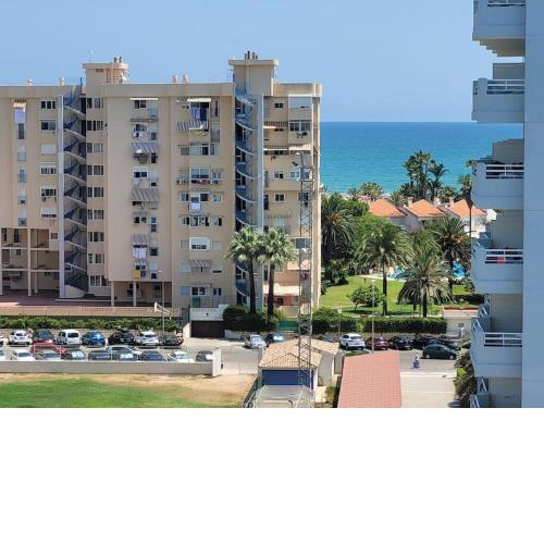 FABULOSO APARTAMENTO CON VISTAS AL MAR