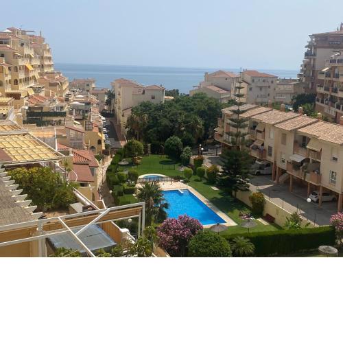 Fabuloso apartamento en Benalmadena con piscina