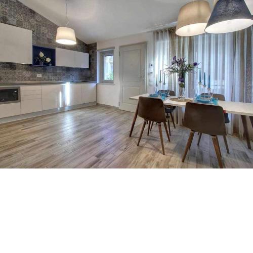 Faenza Elegant Apartment