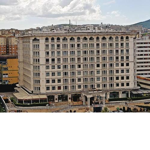 FALCON PalaS OTEL