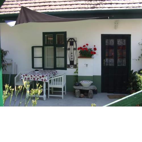 Falusi apartman