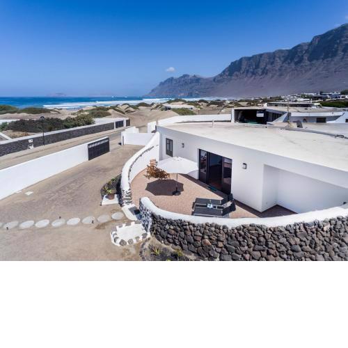 Famara House 12