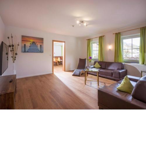 Familienfreundliche Ferienwohnung mit eigener Terrasse, FeWo 8