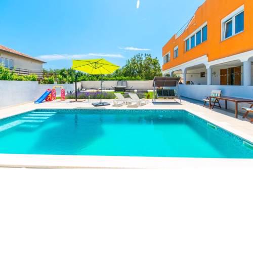 Family Apartments Medulin