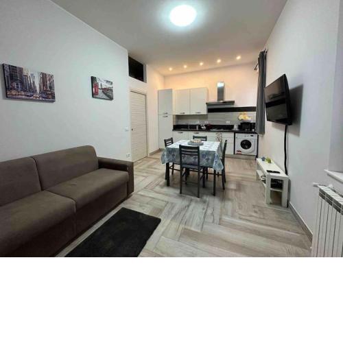 Family Flat near Metro A