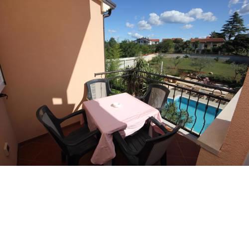 Family friendly apartments with a swimming pool Basanija, Umag - 3402