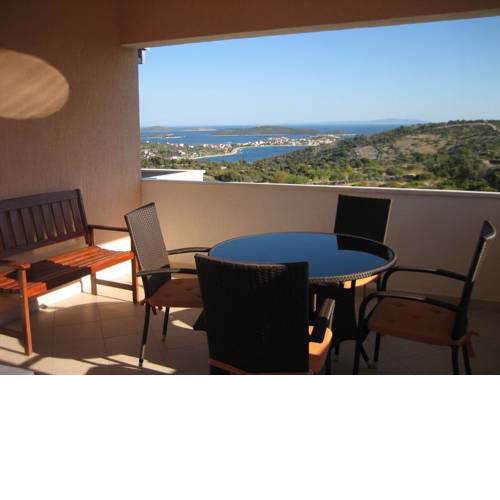 Family friendly apartments with a swimming pool Dvornica, Rogoznica - 11470
