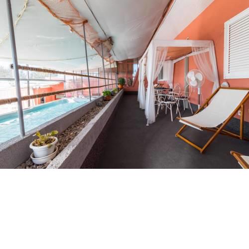 Family friendly apartments with a swimming pool Kastel Sucurac, Kastela - 18083