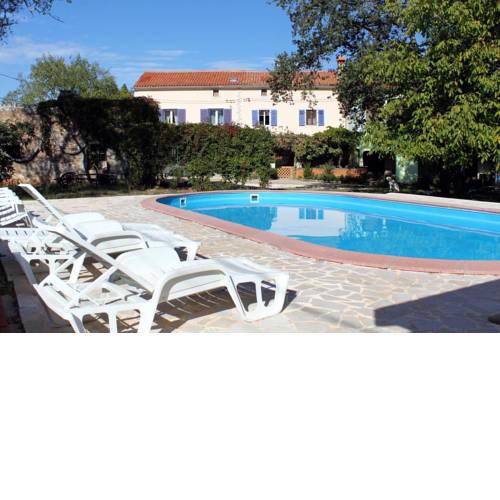 Family friendly house with a swimming pool Valtura, Pula - 7324