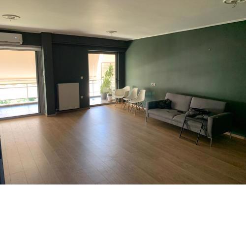 Family friendly renovated apartment