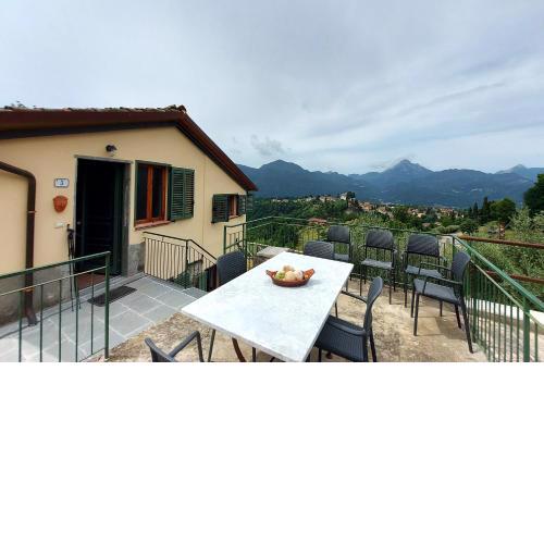 Family Friendly Rosa House Amazing View - Happy Rentals