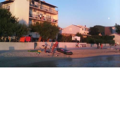 Family friendly seaside apartments Podstrana, Split - 13725